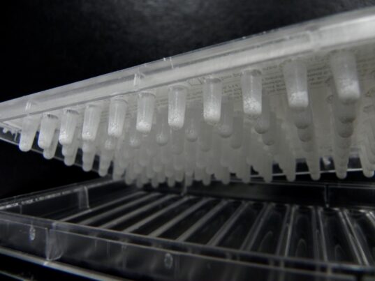 MBEC Assay® Biofilm Inoculator with Trough Base & Hydroxyapatite Coated Pegs